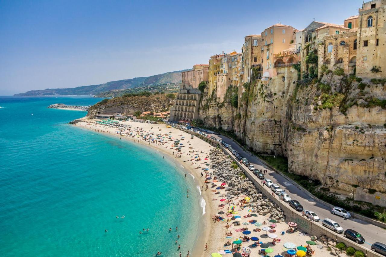 B&B The Sun - Family Rooms Tropea Buitenkant foto